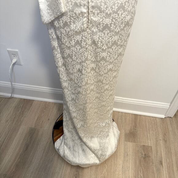 V. Chapman June Corset Jacquard Front-Slit Strapless Gown In Ivory Size 4 New - Picture 12 of 14